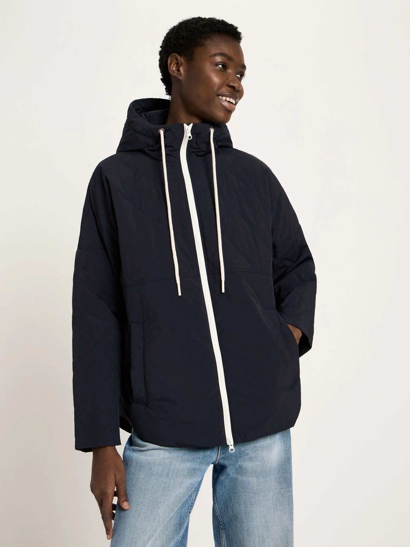 Leicht wattierte Jacke (GRS) - Image 3