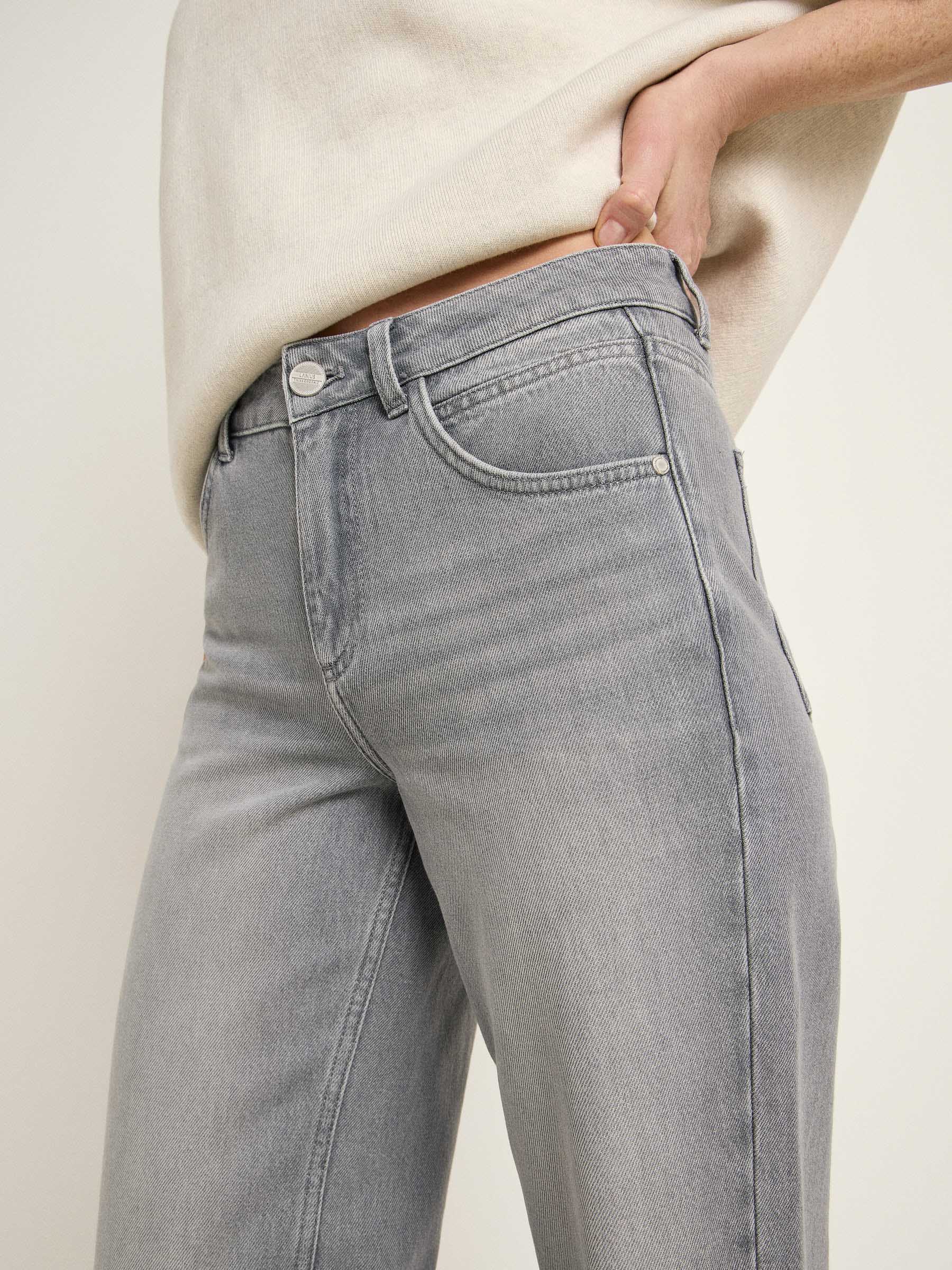 Relaxed Jeans (GOTS) - Image 3
