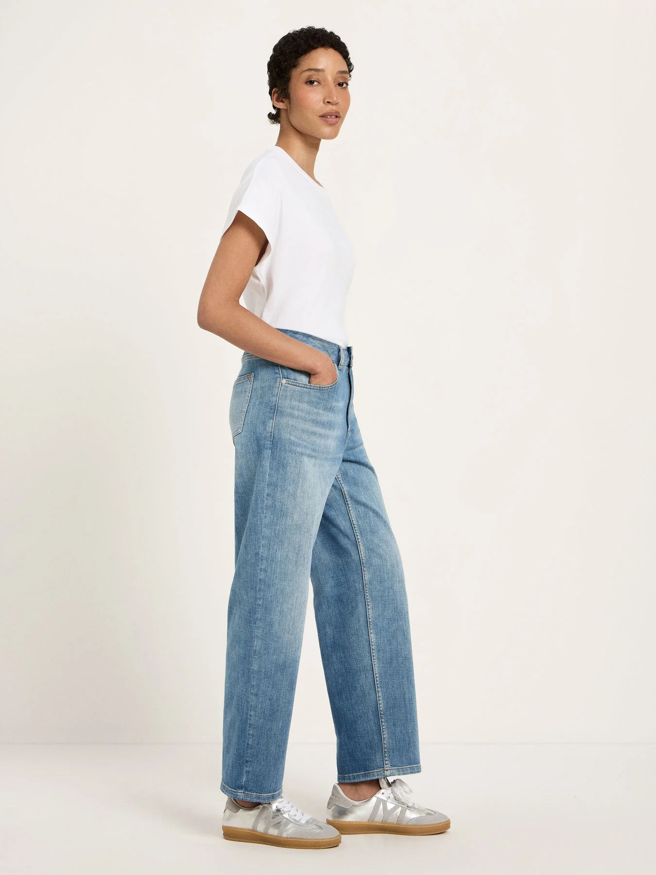 Relaxed Jeans (GOTS) - Image 3