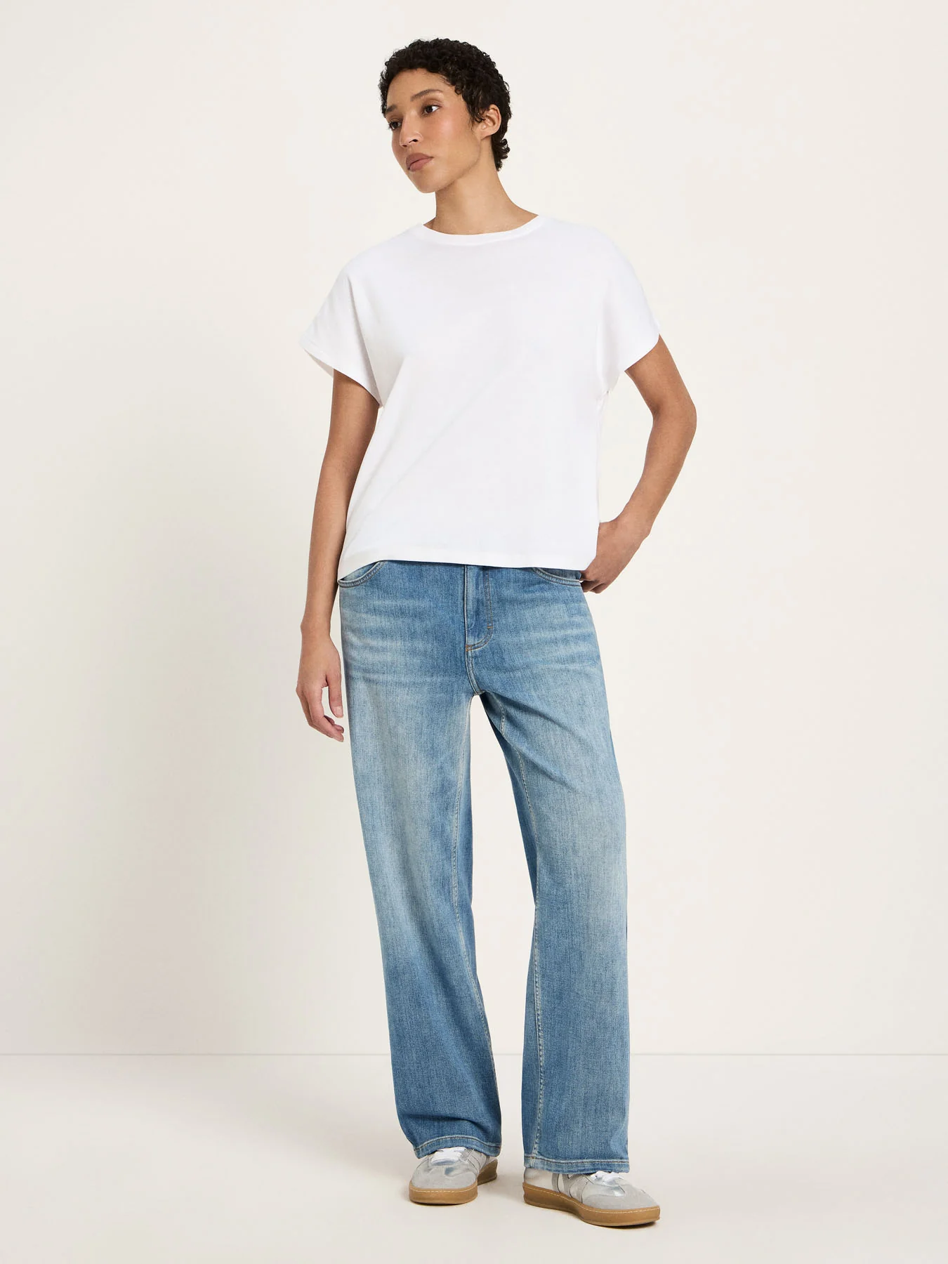 Shirt mit überschnittener Schulter (GOTS) - Image 3