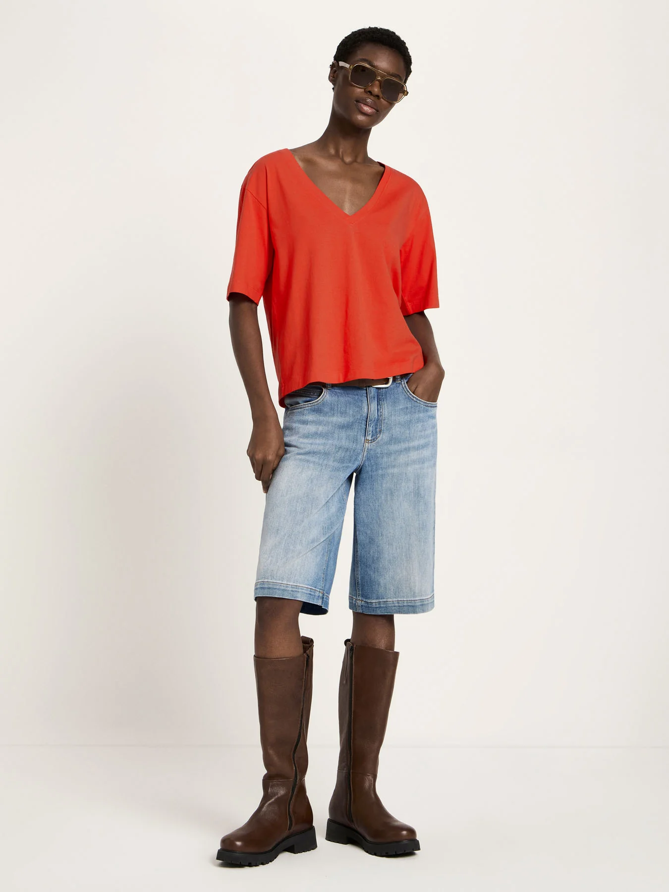 Shirt mit V-Ausschnitt (GOTS) - Image 4